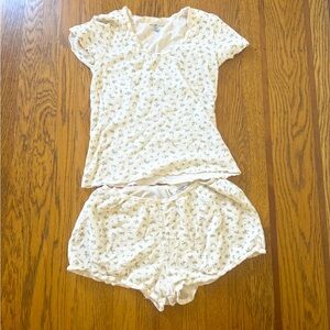 Brandy Melville pajama set